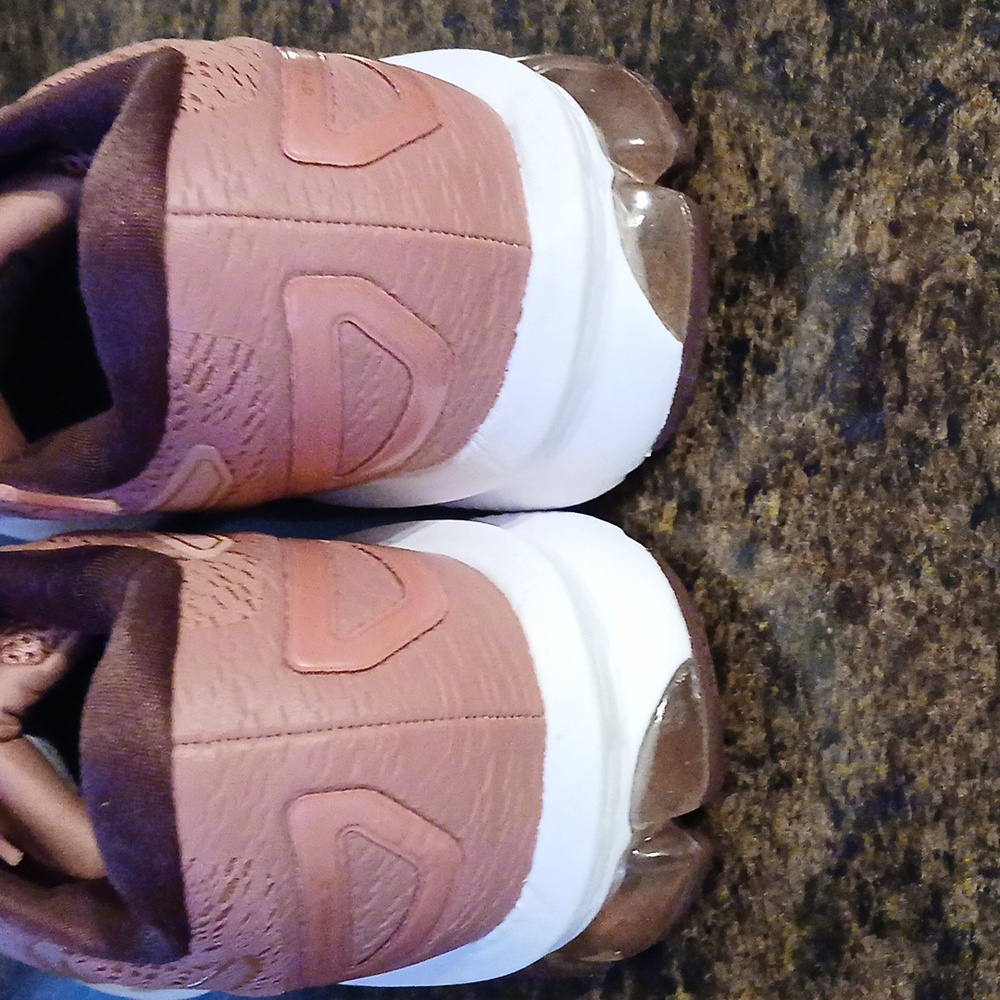 Womens Sneakers - Picture 3 of 9